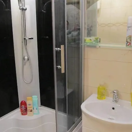 Apartment On Metro Frunzenskaya *