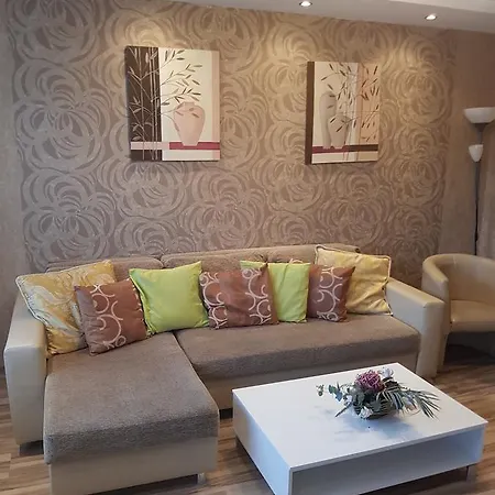 Apartment On Metro Frunzenskaya * Minsk