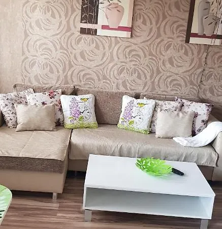 Apartment On Metro Frunzenskaya Minsk