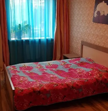 Apartment On Metro Frunzenskaya Apartment